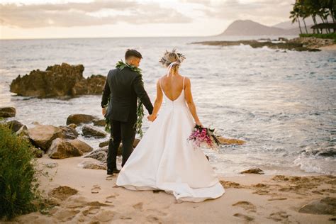 Four Seasons Oahu Wedding - Hawaii Wedding Photographer