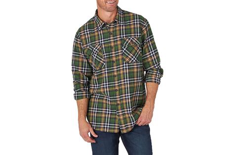 The 20 best men's flannel shirts to buy in fall 2022