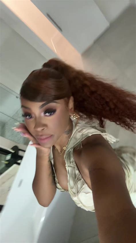 cece vegas (@whatevacecewants) - Urlebird