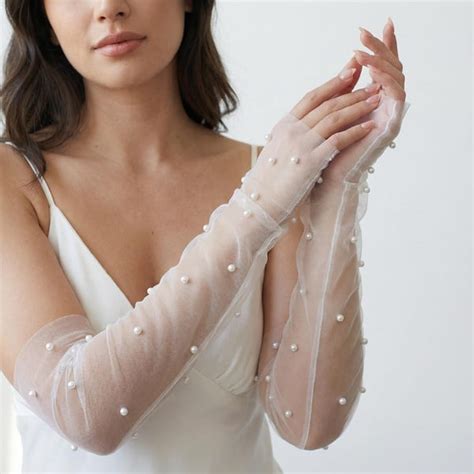 Buy Hand Sleeves Online In India - Etsy India