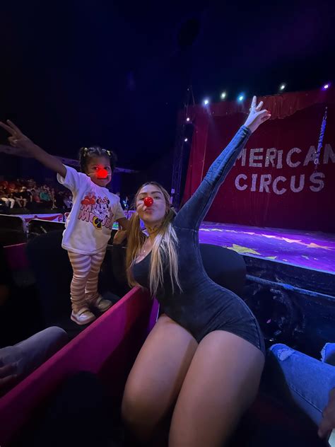 Karina Perez Pacheco | Mi favorito fue Karol G 🌸 2x1 SI dices que vienes de mi parte 👏🏼👏🏼👏🏼 ...