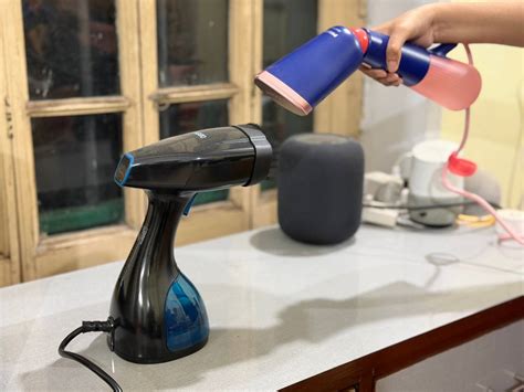 Philips 5000 Series Handheld Steamer Review: Fast, Gentle and ...
