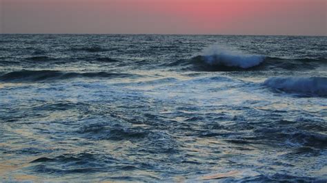 Beautiful Red sky over the Indian ocean, Durban Kwazulu-Natal South ...