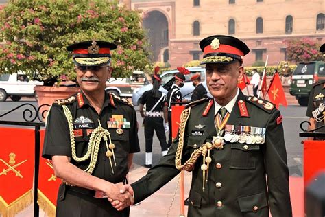 General MM Naravane (COAS-India) welcoming General Prabhu Ram Sharma ...
