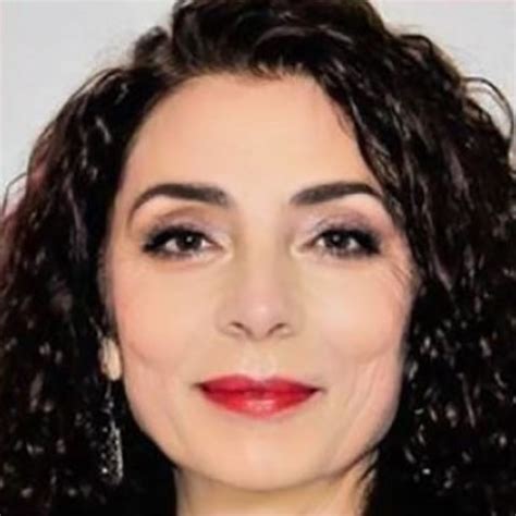 COLLWEB ART - Asuman Hasircioglu Kuenstler Name Magnum Ferra