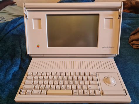 Apple Macintosh Performa all-in-one computers were often found in ...