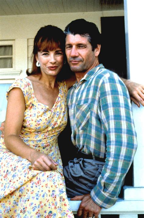 Fred Ward, 'The Right Stuff' and 'Tremors' actor, dead at 79