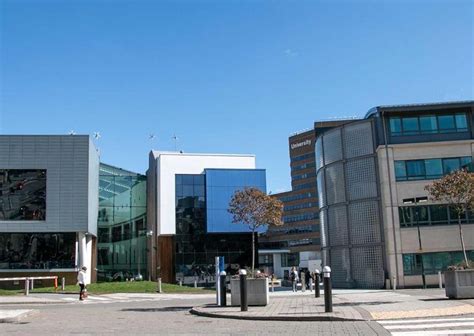 Study Postgraduate Social Studies and Media Courses at University of ...