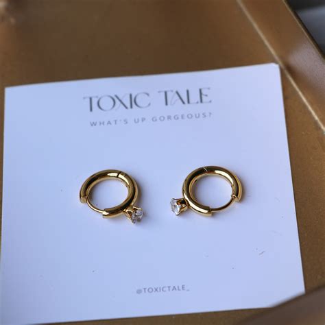 Josephine Mini Diamond Hoops – TOXIC TALE
