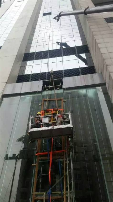 玻璃幕墙安装流程_玻璃幕墙改造工程-深圳良辰幕墙工程有限公司