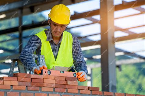 Bricklayer 的图像结果