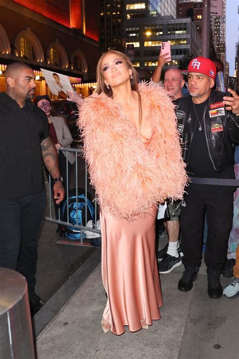 Jennifer Lopez Nip Slip - 12thBlog