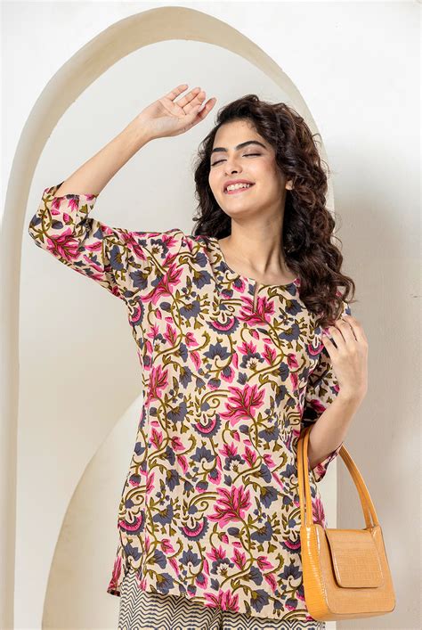 Sale Upto 70 % Off On Cotton Co-Ord Sets & Nightwear Online – FEATHERS ...