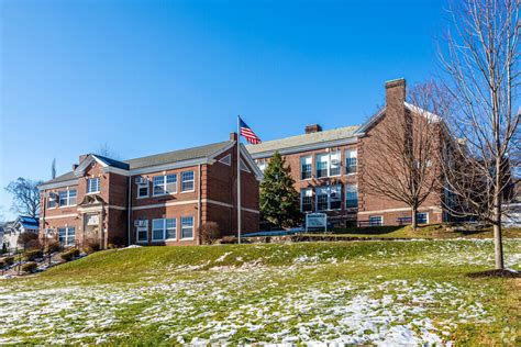 Wyoming Elementary School in Millburn, NJ - Homes.com