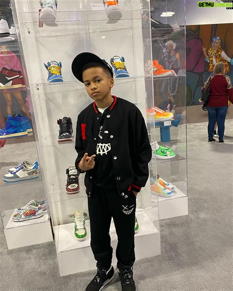 Shaun Dixon Wiki, Biography, Age, Gallery, Spouse and more