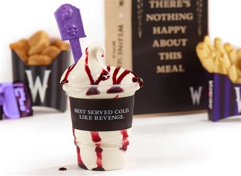 불운의 식사, 웬즈데이와 웬디스의 만남 - 디자인 나침반