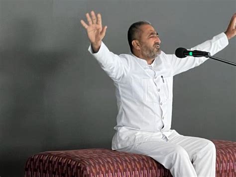 Comedian Dr. Jagdish Trivedi will do 40 programs in America and Canada ...