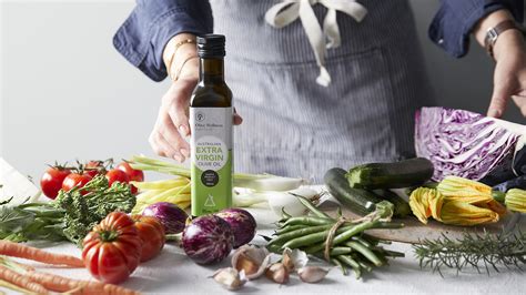 Top 5 ways to incorporate more extra virgin olive oil into your diet | Olive Wellness Institute