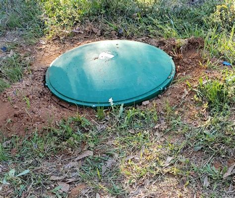 24" Heavy Duty Domed Septic Tank Lid Flat Cover Replacement fit Tuf ...
