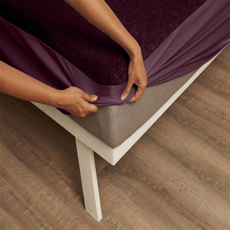 Buy Wakefit Cotton Feel Ultra Soft Waterproof Mattress Protector ...