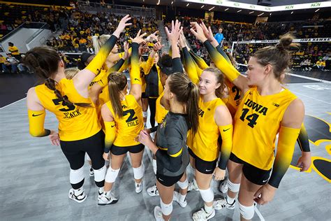 Photos: Iowa Volleyball vs Wisconsin - University of Iowa Athletics