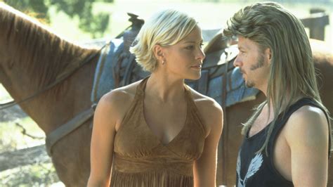 Joe Dirt Haar Nieuwe Single LÉON "Dirt"