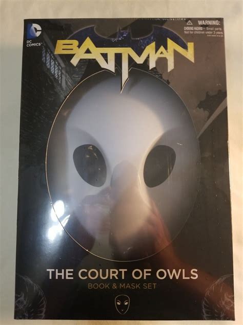 Batman: the Court of Owls Mask and Book Set (the New 52) by Scott ...