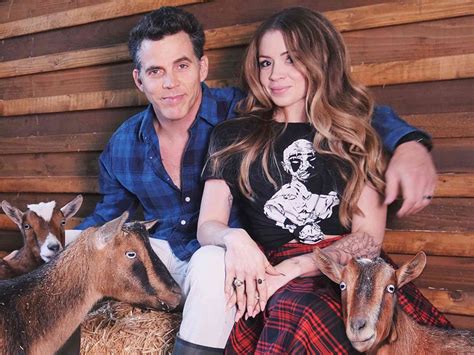 Who Is Steve-O's Fiancée? All About Lux Wright