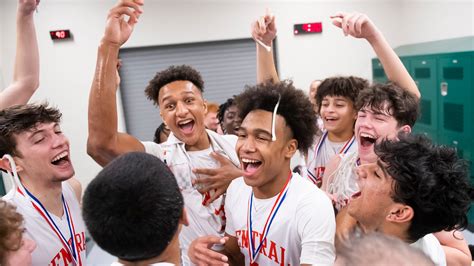 Photos: Central York defeat York High to win YAIAA title