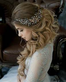 Wedding Hairstyles by 10 Lavish Wedding Hairstyles For Hair Wedding Wedding Hairstyles