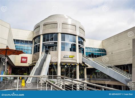 7021 Hollywood Blvd is Home To LA Fitness, Fresh & Easy Neighborhood ...