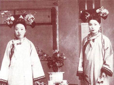Coiffure des femmes Manchoues — Chine Informations