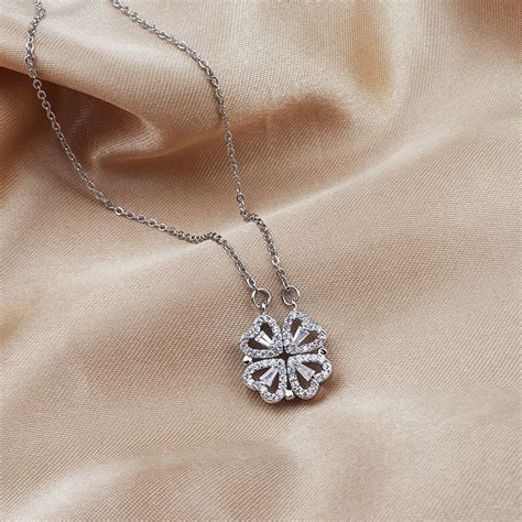 Four Leaf Clover Silver Magnetic Necklace – Rudrakshi Craft
