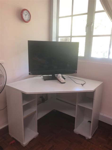 IKEA Computer Table 的图像结果