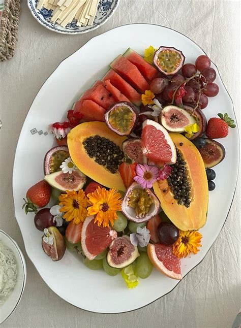 Tropical food plating | Tropical dinner party food, Tropical fruit ...