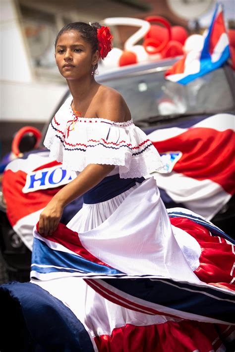 Traditional Clothing In Costa Rica