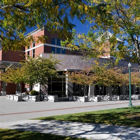 Puyallup Public Library - Aktuelle 2021 - Lohnt es sich? (Mit fotos ...