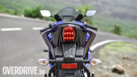 2018 Yamaha YZF-R15 road test review - Overdrive