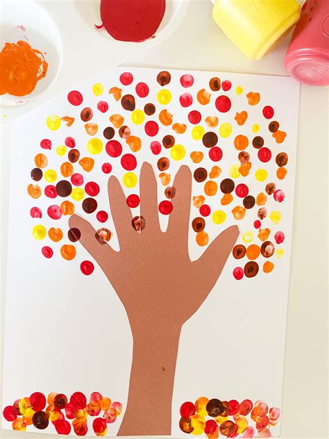 20 EASY Fall Crafts for Preschoolers - ABCDee Learning