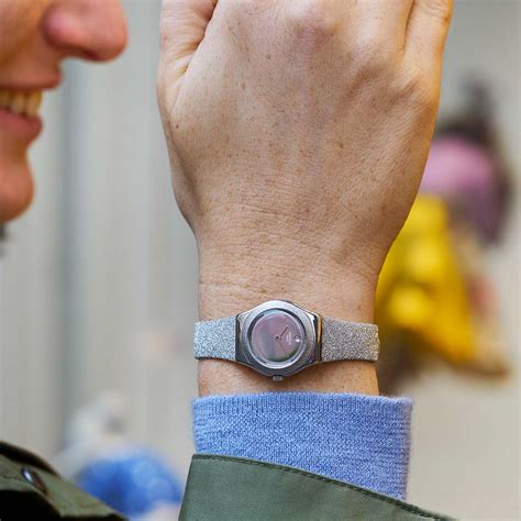 SIDERAL GREY - YSS337 | Swatch® Official Online Store