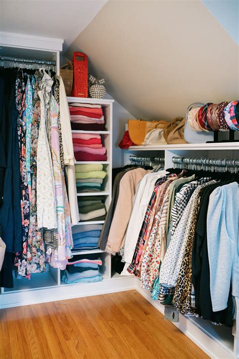 Small Closet Organization 的图像结果