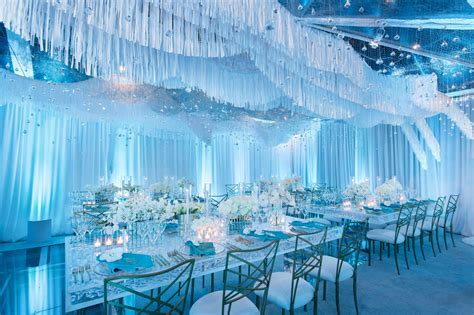 17 Winter Party Ideas for Frosty Fun - PartySlate