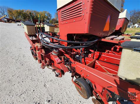 Case IH 900 Cyclo Air 12R30” Planter | Agriculture | BigIron
