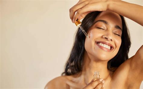 Top Apricot Kernel Oil Benefits for Skin in 2025: Guide