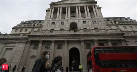 UK Economy News: UK economy bounced back by more than thought in Q2 ...