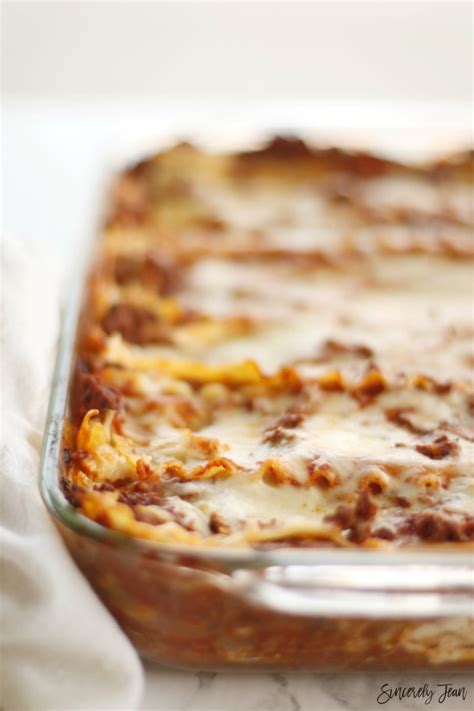 5 Ingredient Simple Lasagna   Sincerely Jean