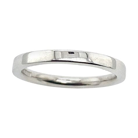 2mm Wedding Band in 18ct White Gold For Sale at 1stDibs