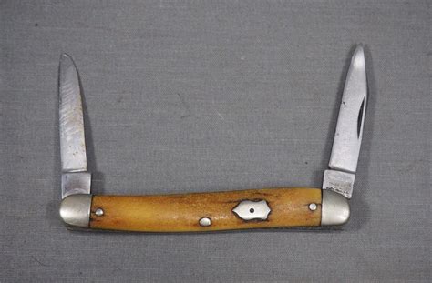 Vintage 2992 Winchester Pocket Knife Double Blade Antler Trade Mark Made in USA | #1880608855