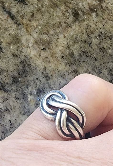 James Avery Retired Love Knot Ring Size 6.25 Sterling… - Gem
