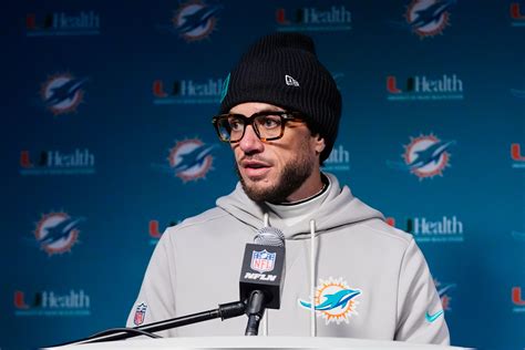 Mike McDaniel makes final statement over Miami Dolphins future as head ...
